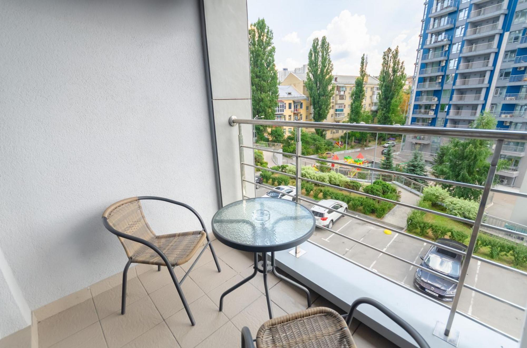 Petrovdom Apartments 3-143 In Rc Central Park, 7 John Mccain Street Киев Экстерьер фото